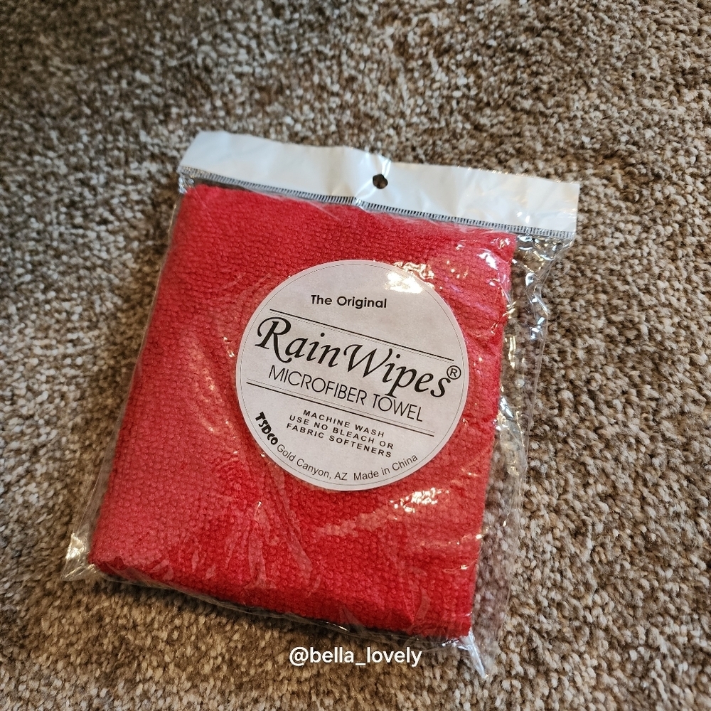 🏖 Microfiber Towel RainWipes - Red - Picture 1 of 1